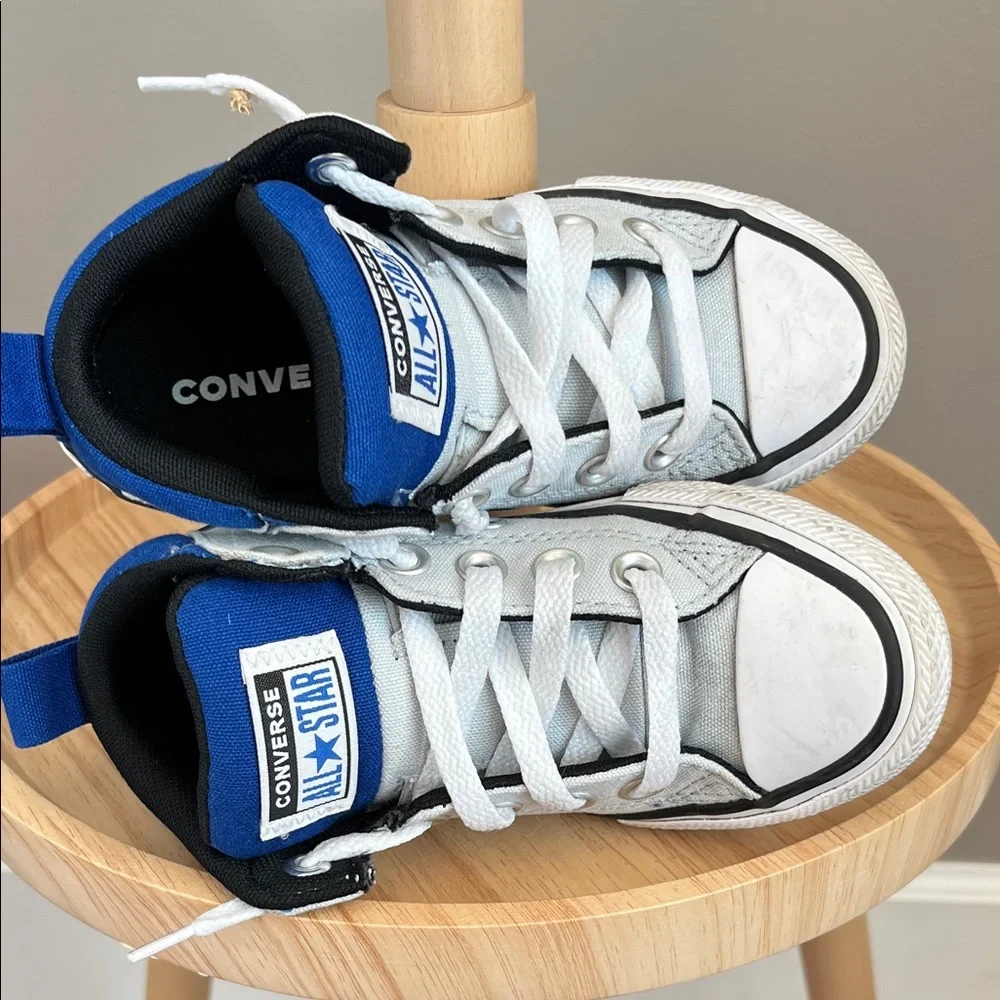 Converse Chuck Taylor All Star Axel Kids' Sneakers in Gray and Blue Size 11.5